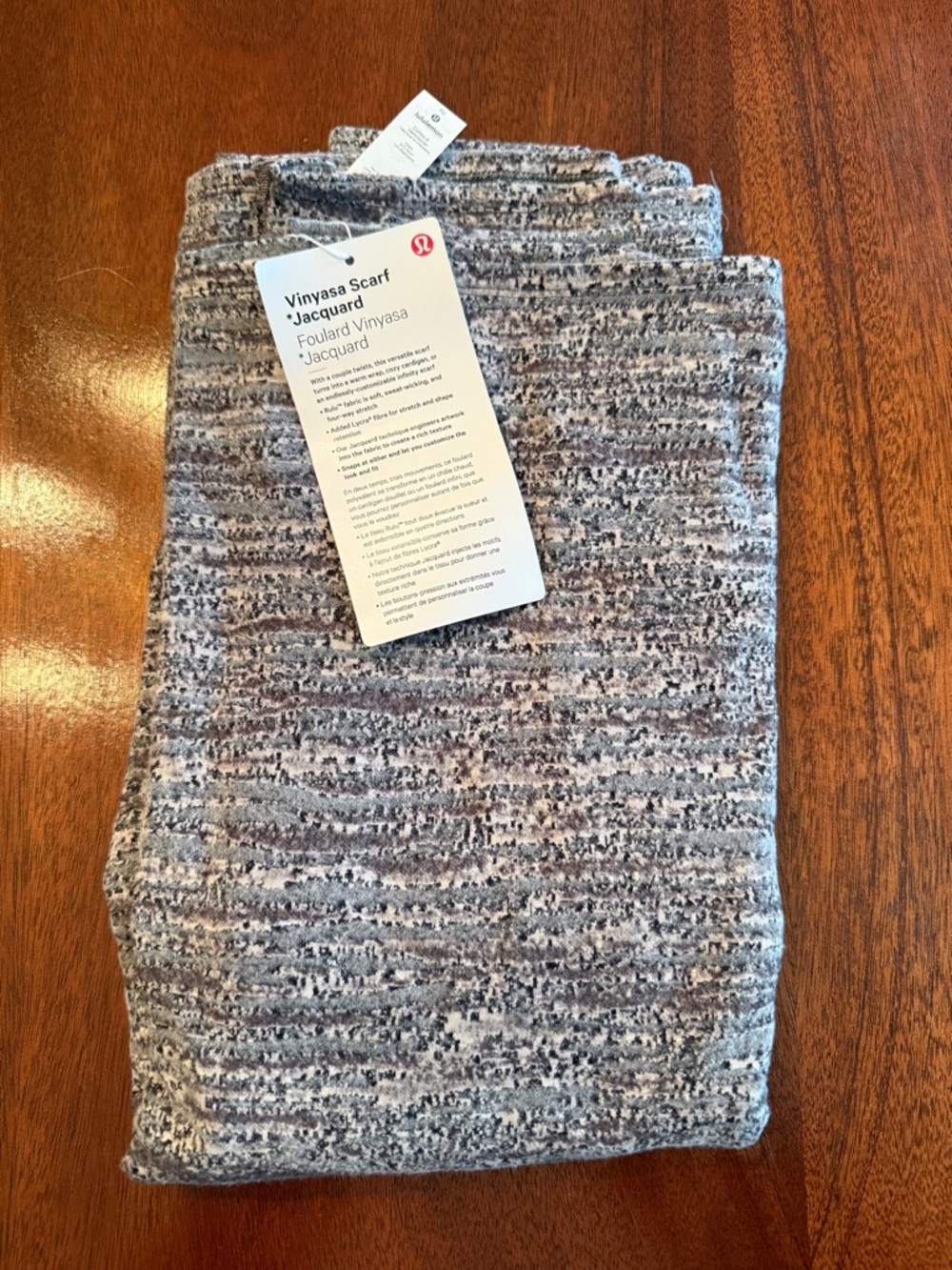 Lululemon Vinyasa Jacquard Scarf in Heathered Gray NWT